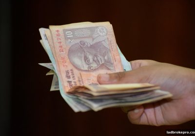 立博解析：线上扑克厅ERC20提现规则、操作与合规要点